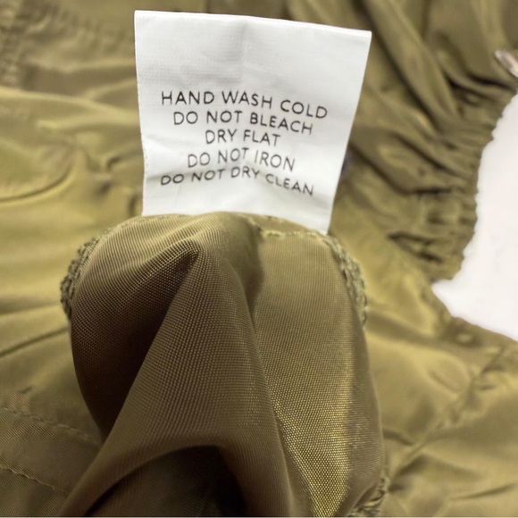 Nichole Lynel High-Waist Olive bubble Cargo Pants with Corset Waist Sz M - Picture 9 of 11